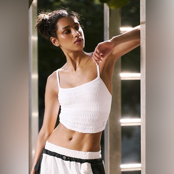 FP Movement Femme Ruched Tank in White M/L - Picture 10 of 10